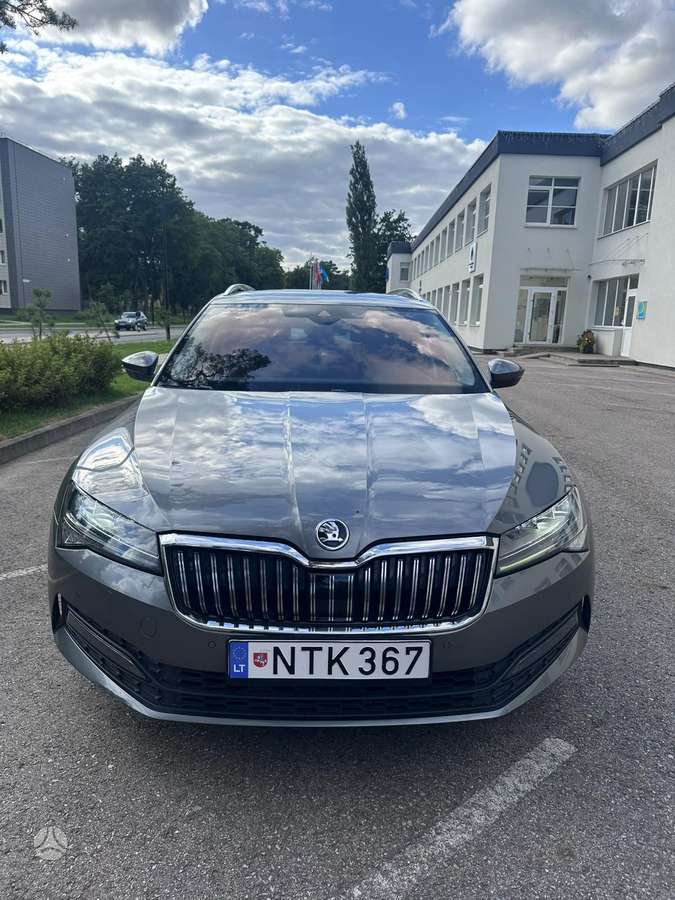 Skoda Superb, 1.5 l., Универсал
