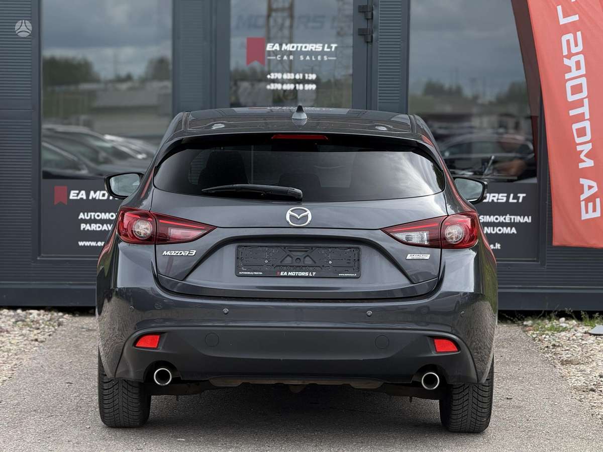 Mazda 3, 2.2 l., hatchback