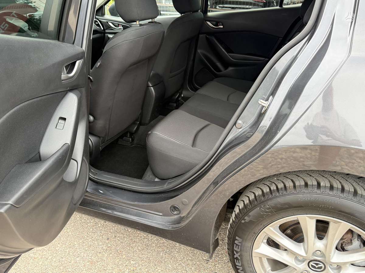 Mazda 3, 2.2 l., hečbekas