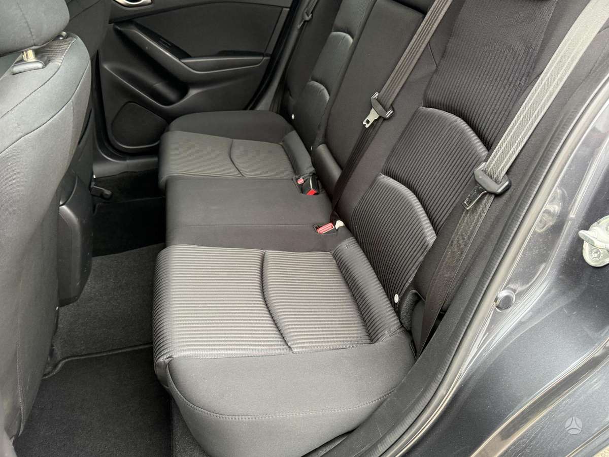 Mazda 3, 2.2 l., hečbekas