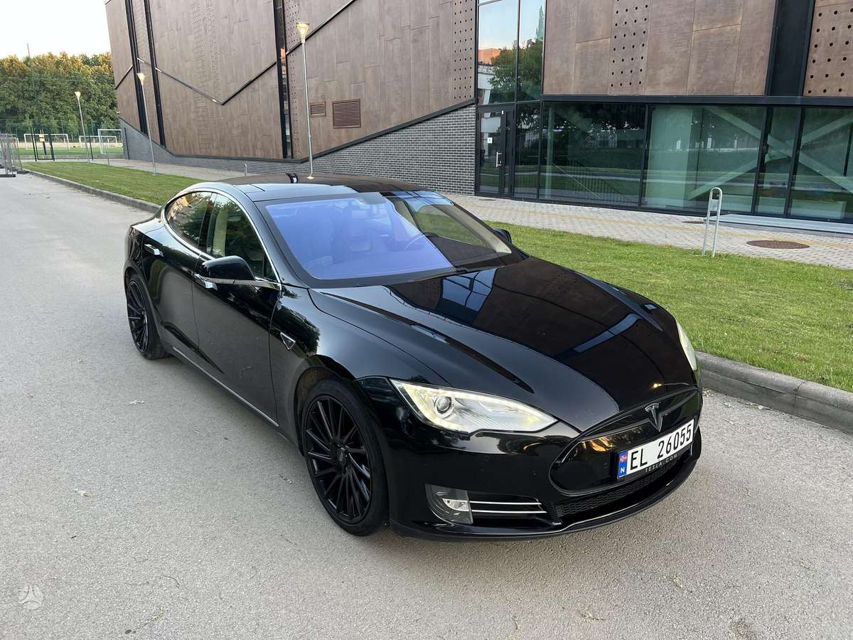 Tesla Model S, 85 kWh, sedanas