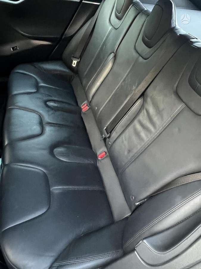 Tesla Model S, 85 кВт·ч, Седан