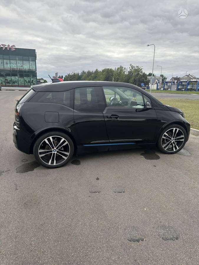 BMW i3s, 42 kWh, hatchback