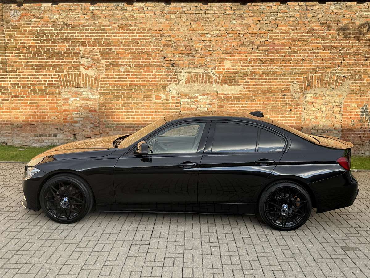 BMW 320, 2.0 l., Седан