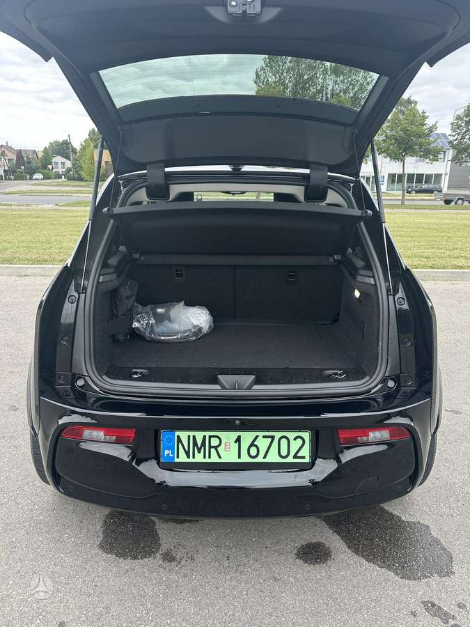 BMW i3s, 42 kWh, hatchback