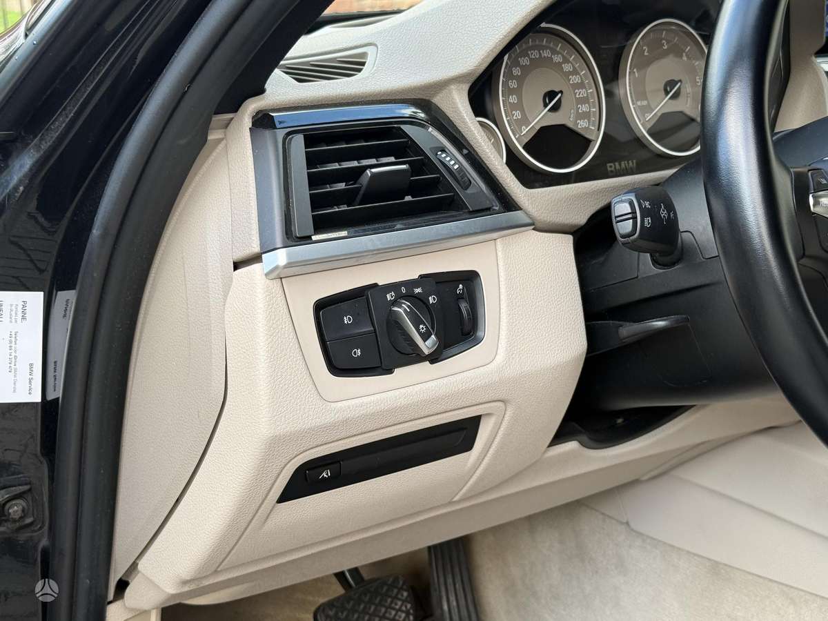 BMW 320, 2.0 l., Седан