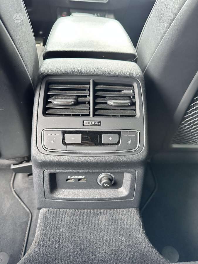 Audi S4, Универсал