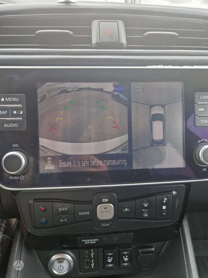 Nissan Leaf, 62 kWh, hatchback