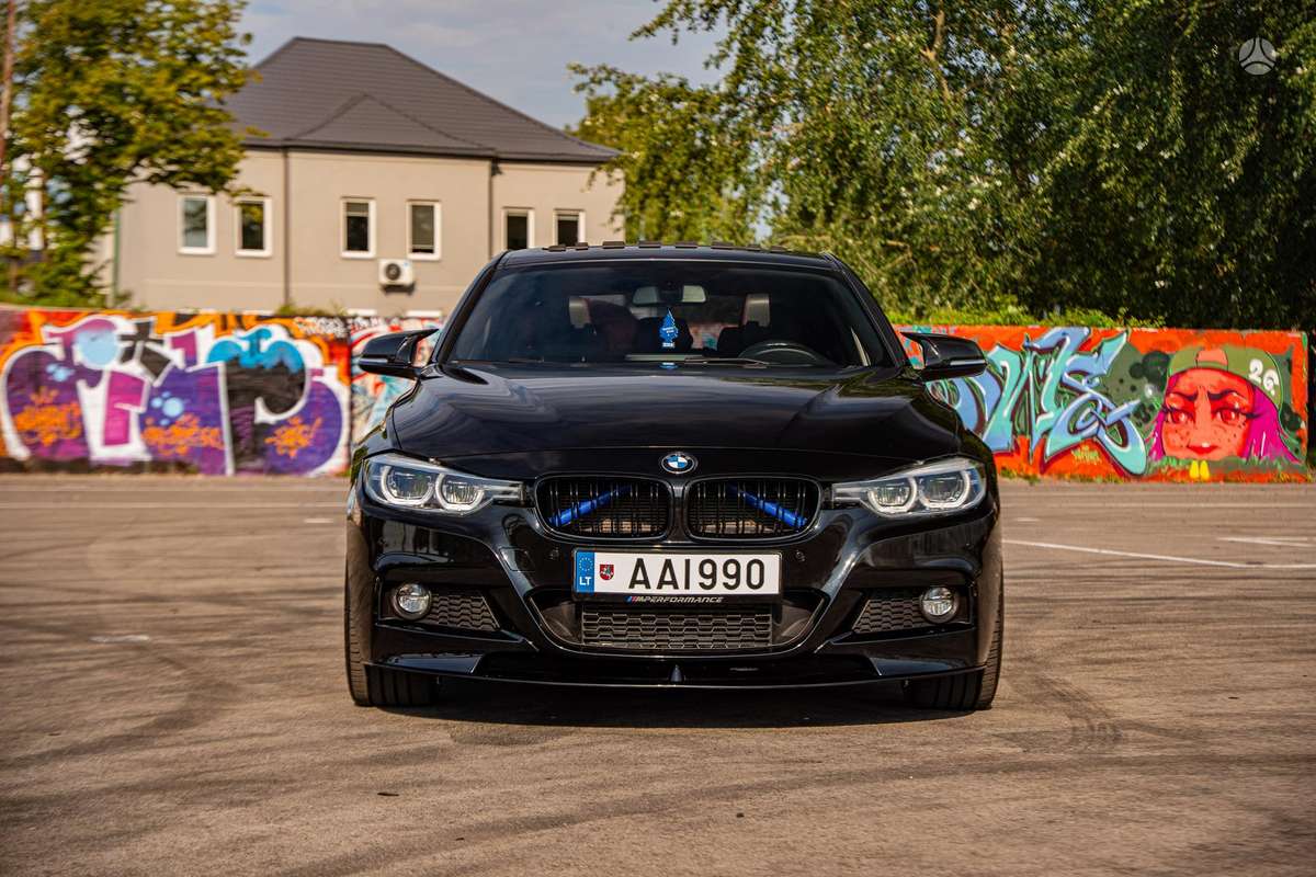 BMW 320 - 3