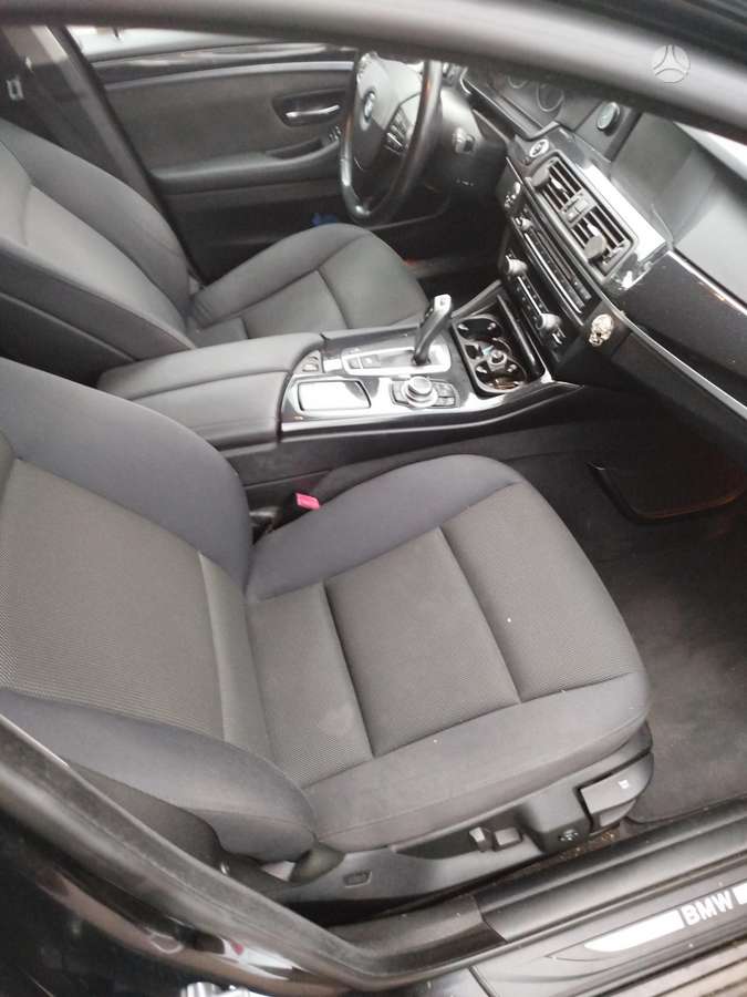 BMW 520, 2.0 l., Седан
