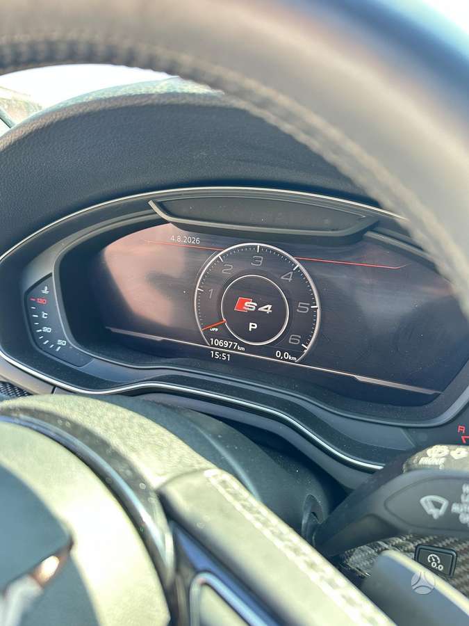 Audi S4, Универсал