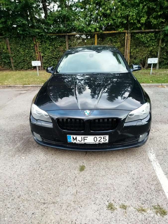 BMW 520, 2.0 l., Седан