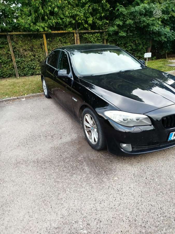 BMW 520, 2.0 l., Седан