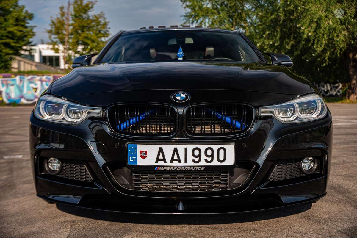 BMW 320, 2.0 l., Седан
