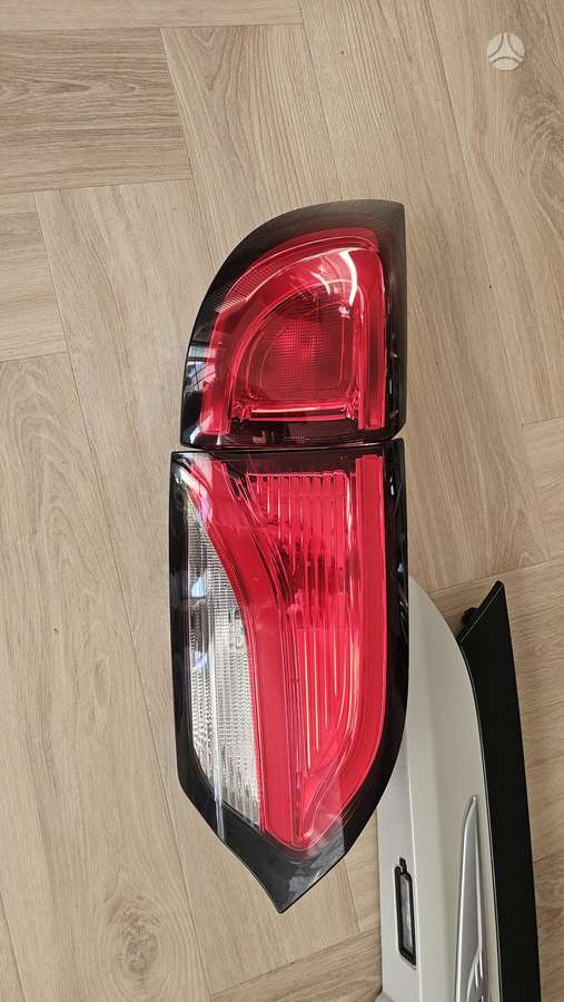 Chrysler Pacifica, P68228941AF, kėbulo dalys