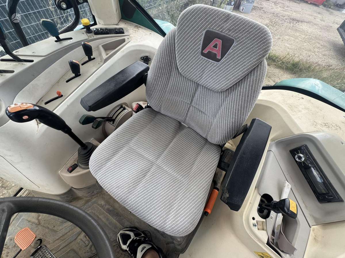 ARBOS P5130, tractors