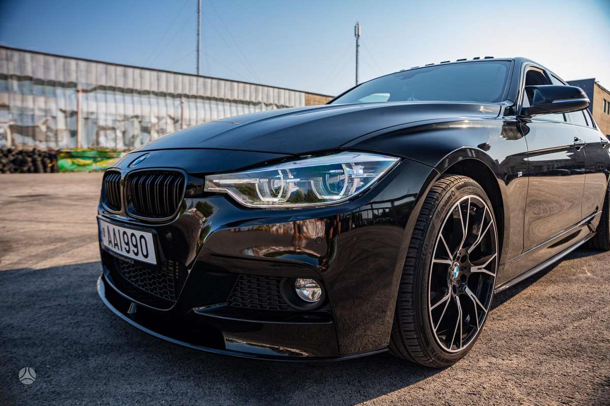 BMW 320, 2.0 l., Седан