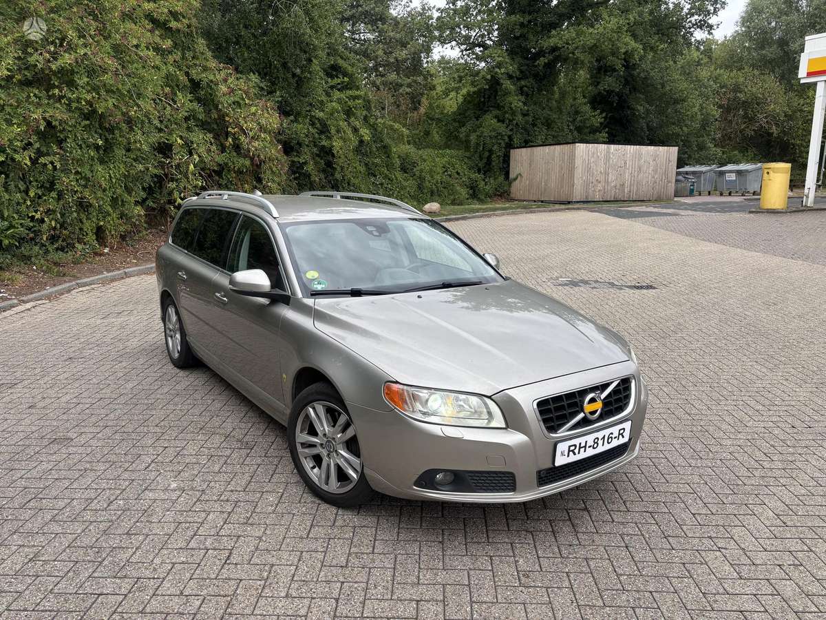 Volvo V70, 2.4 l., Универсал
