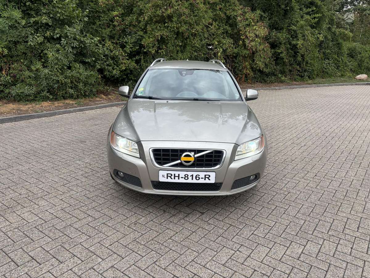 Volvo V70, 2.4 l., Универсал