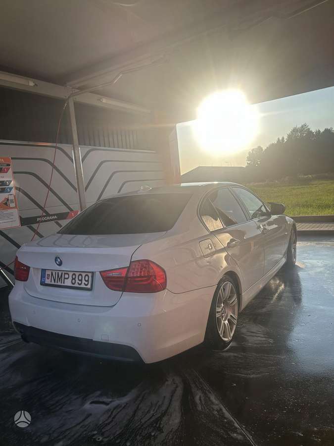 BMW 320, 2.0 l., sedanas