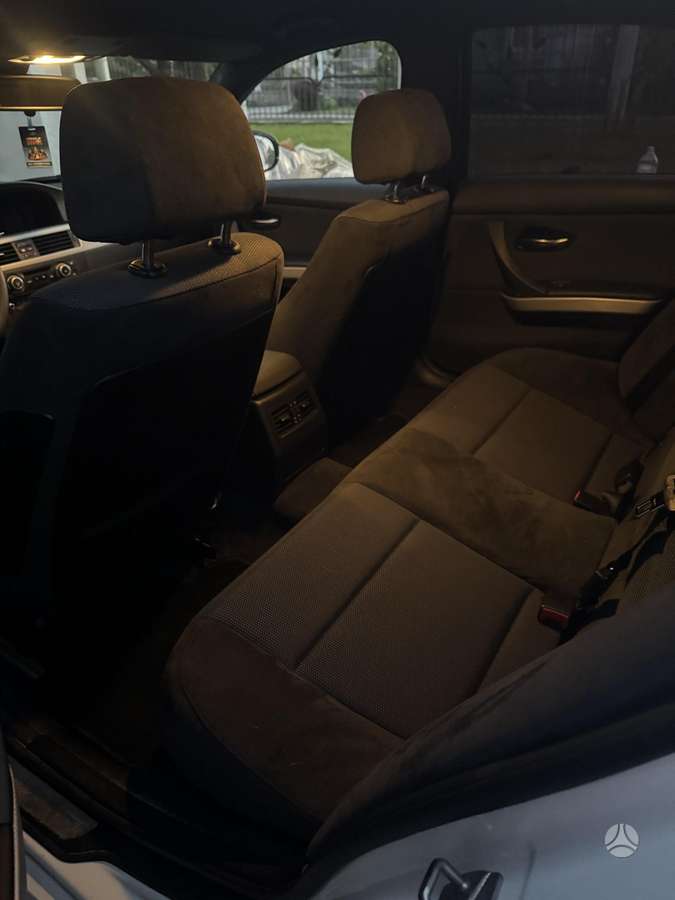BMW 320, 2.0 l., sedanas