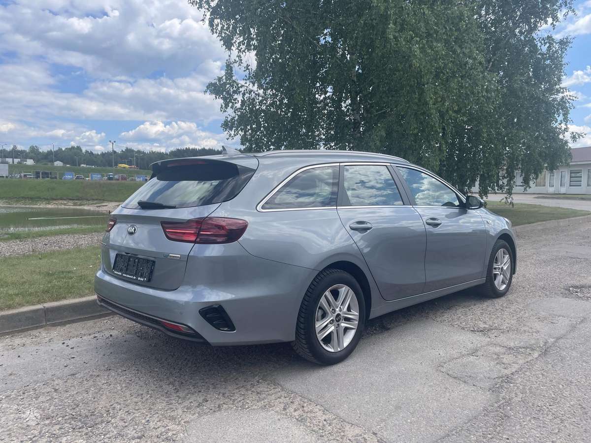 Kia Ceed, 1.6 l., Универсал