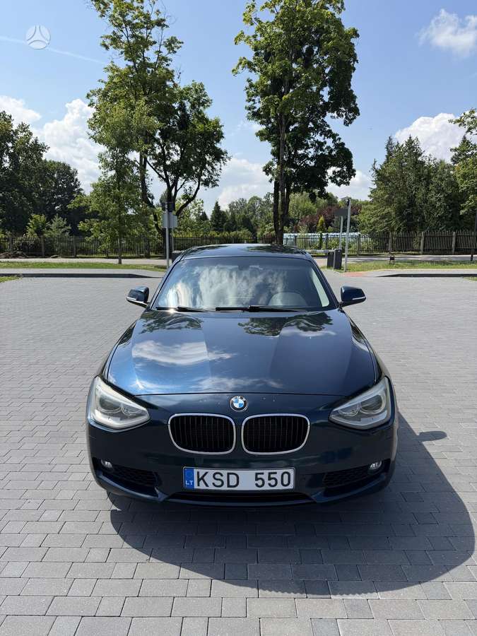 BMW 116, 1.6 l., Хэтчбек