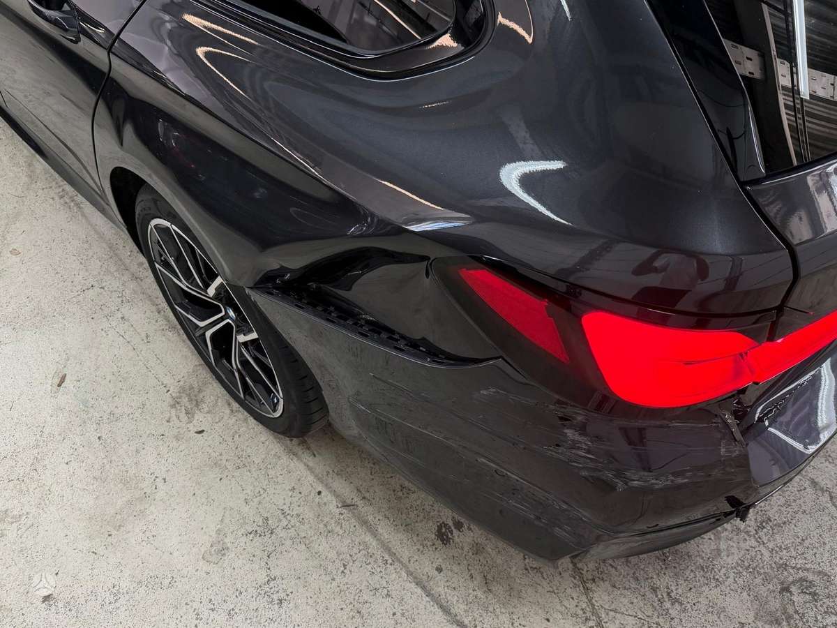 BMW 530, 3.0 l., Универсал