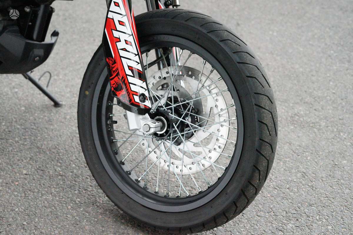 Aprilia SX 125cc, supermoto