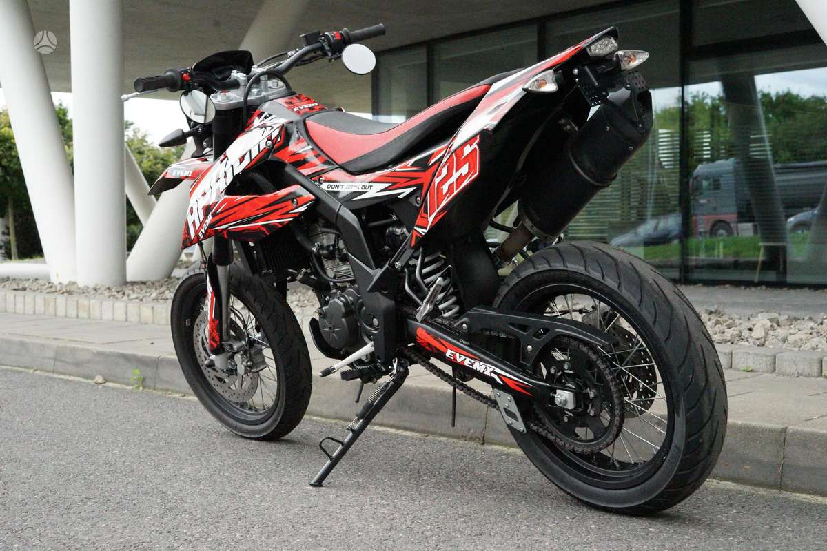 Aprilia SX 125cc, supermoto