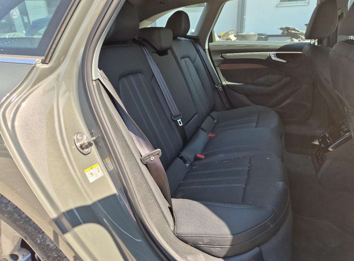 Audi A6, 2.0 l., Универсал