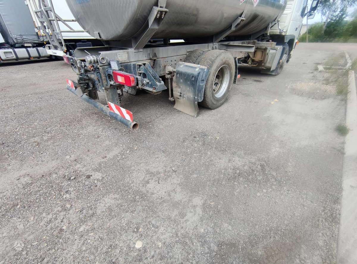 Volvo Fm, cab-chassis trucks