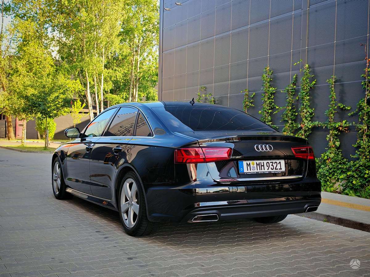 Audi A6, 2.0 l., Седан