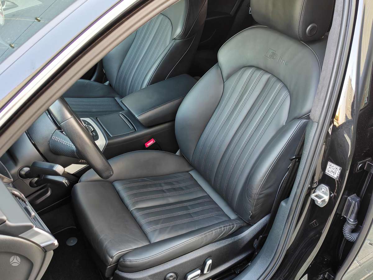 Audi A6, 2.0 l., Седан