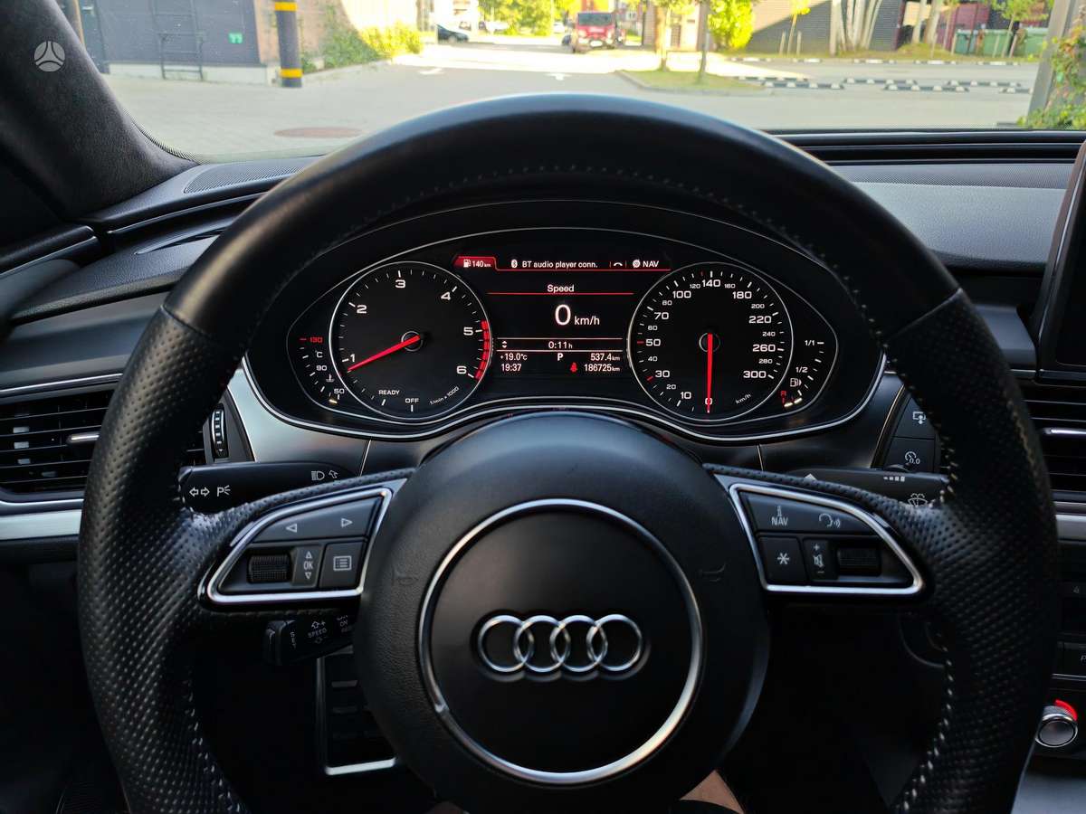 Audi A6, 2.0 l., Седан