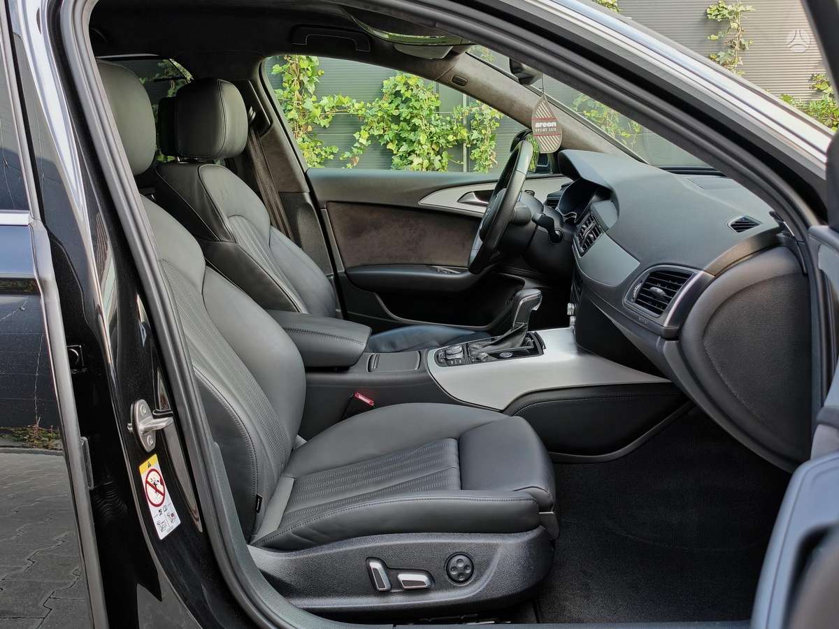 Audi A6, 2.0 l., Седан