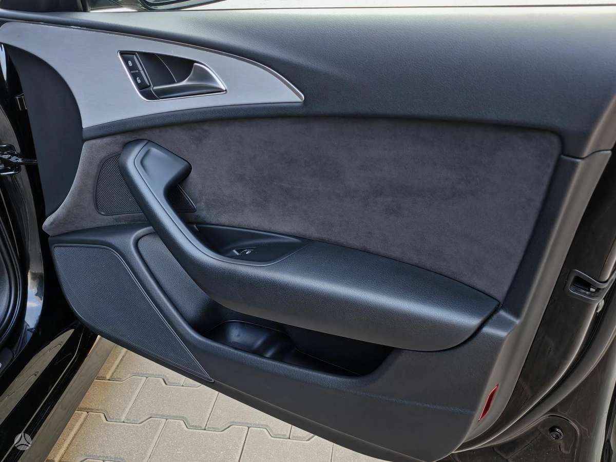 Audi A6, 2.0 l., Седан