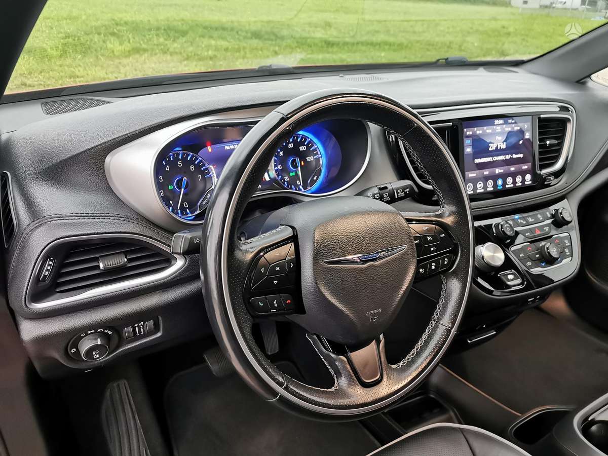 Chrysler Pacifica, 3.6 l., Минивэн