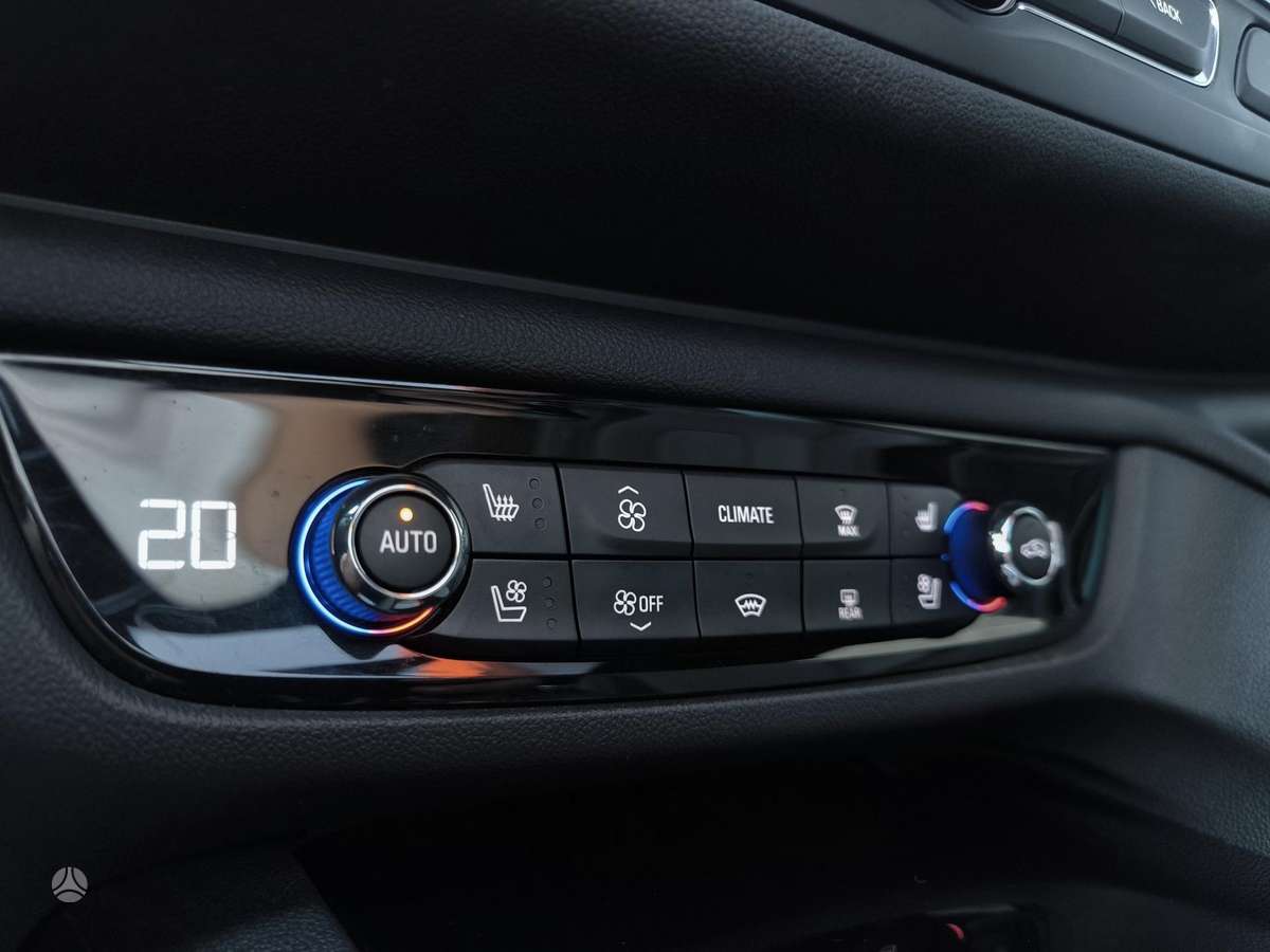 Opel Insignia, 2.0 l., Универсал