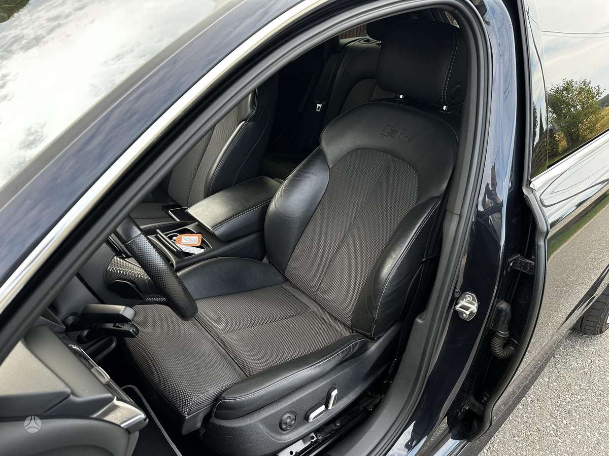 Audi A6, 3.0 l., wagon