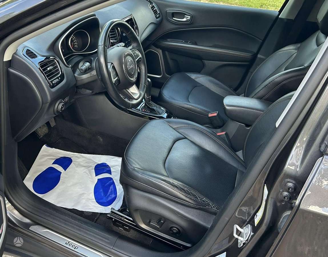 Jeep Compass, 2.0 l., Внедорожник / Кроссовер