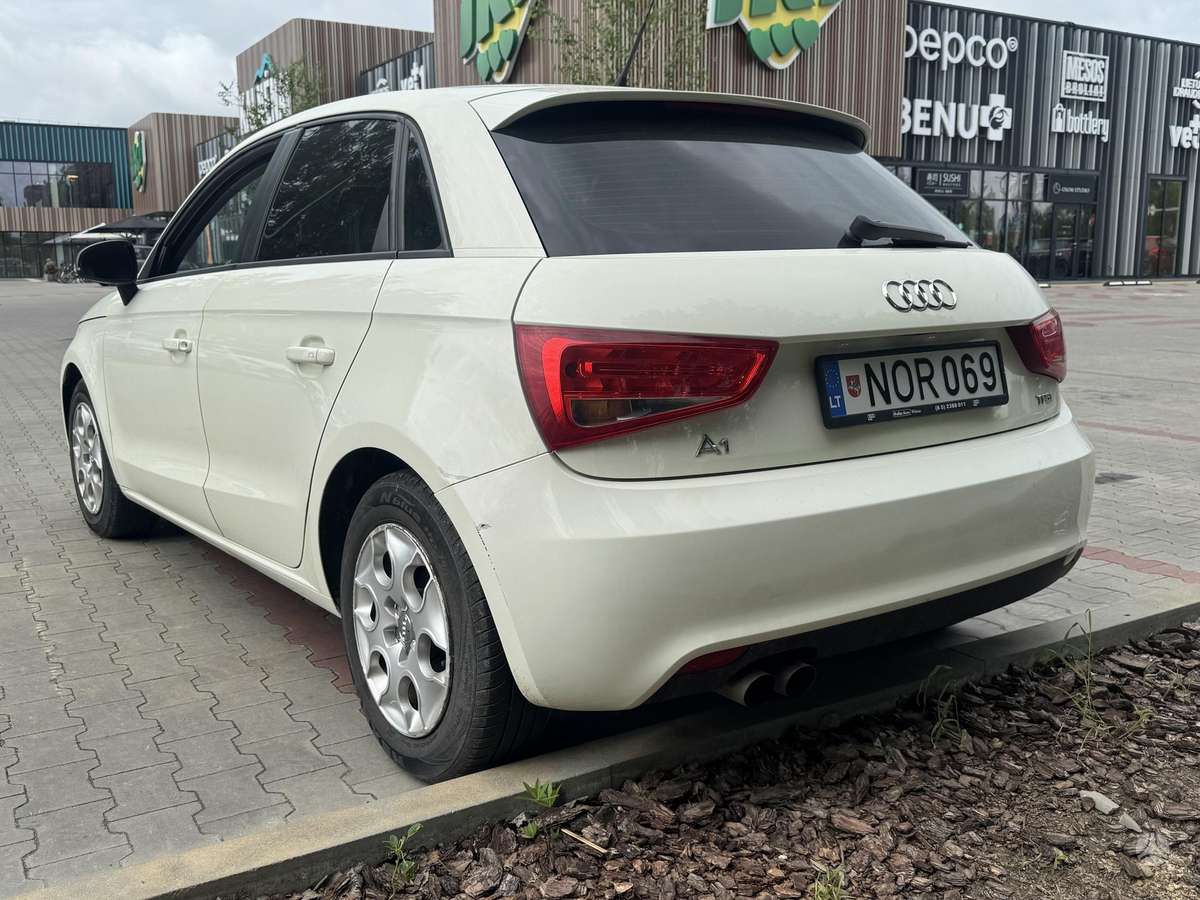 Audi A1, 1.4 l., hatchback