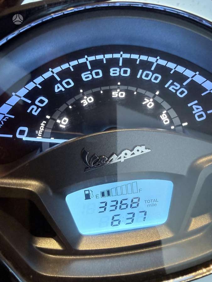 Piaggio Vespa 278cc, мотороллеры / мопеды