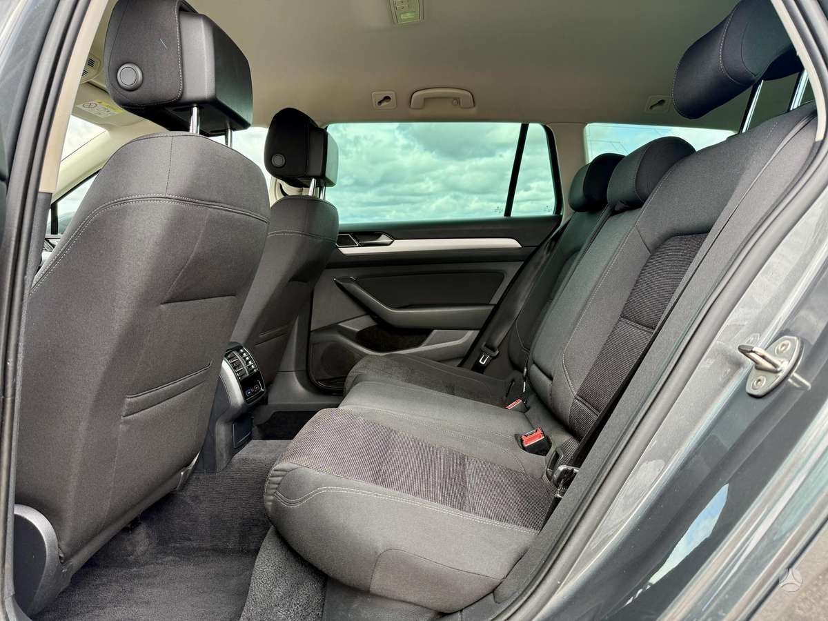 Volkswagen Passat, 2.0 l., Универсал