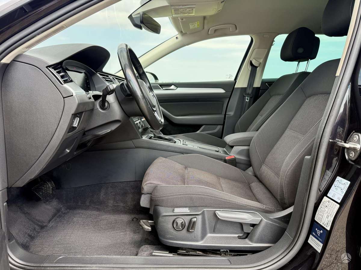 Volkswagen Passat, 2.0 l., Универсал