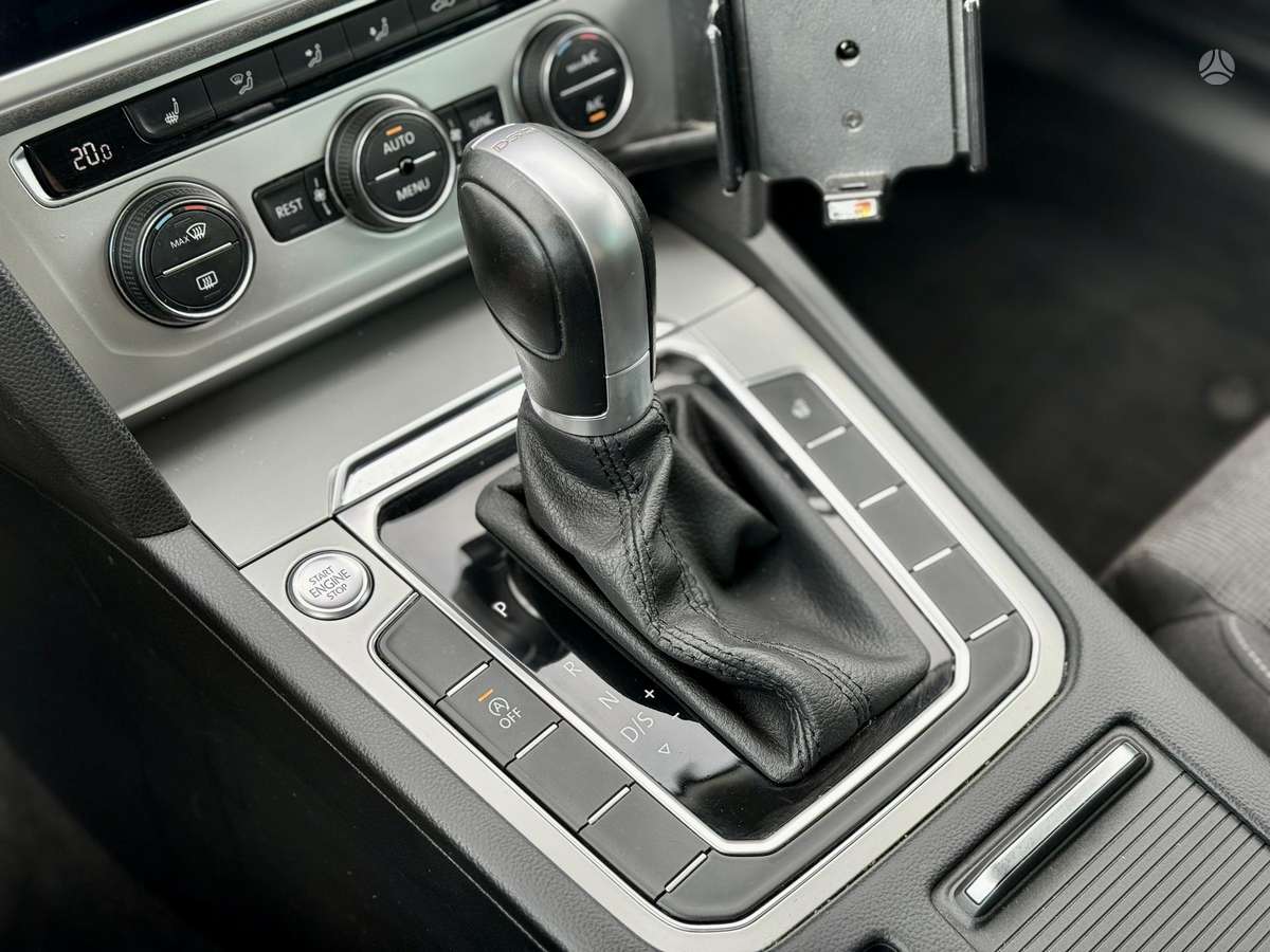 Volkswagen Passat, 2.0 l., Универсал