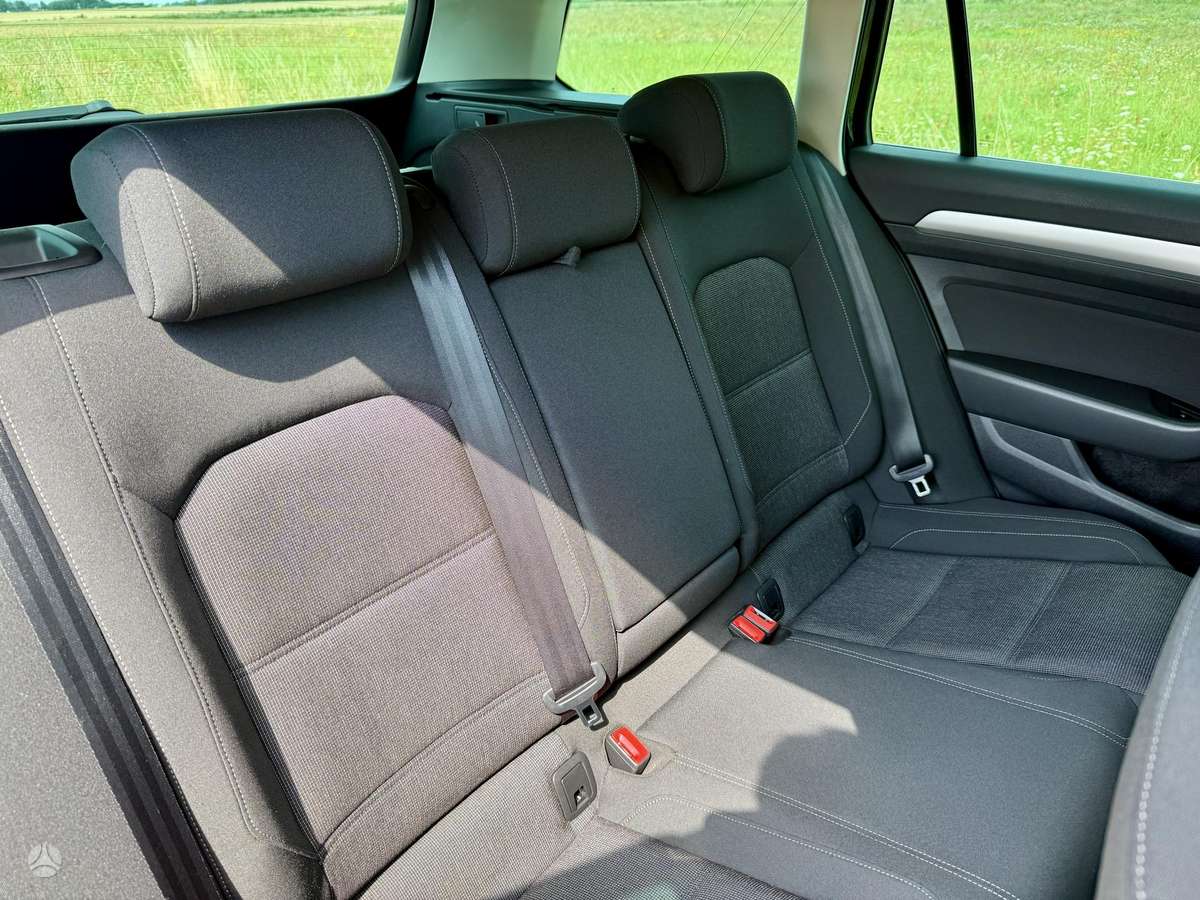 Volkswagen Passat, 2.0 l., Универсал
