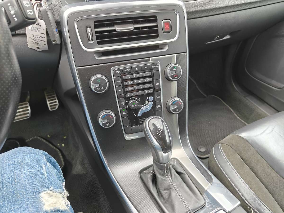 Volvo V60, 2.0 l., Универсал