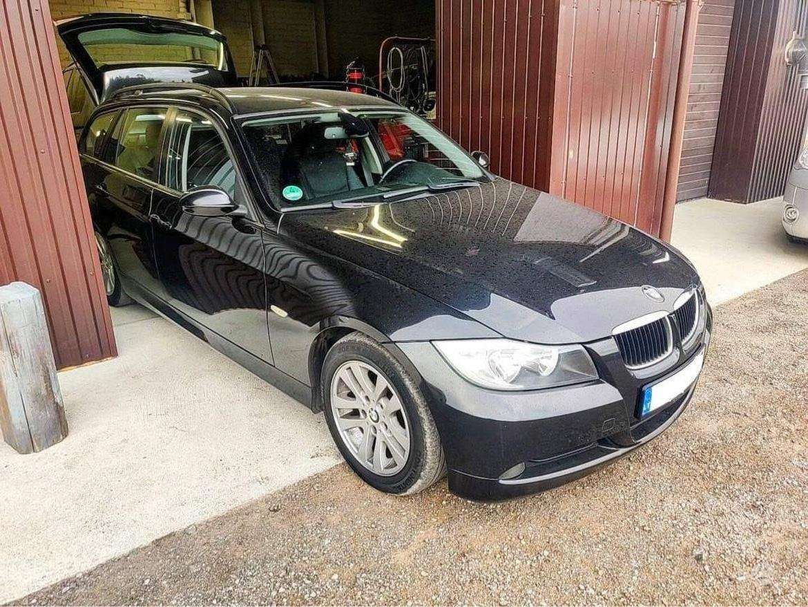 BMW 318, 2.0 l., Универсал