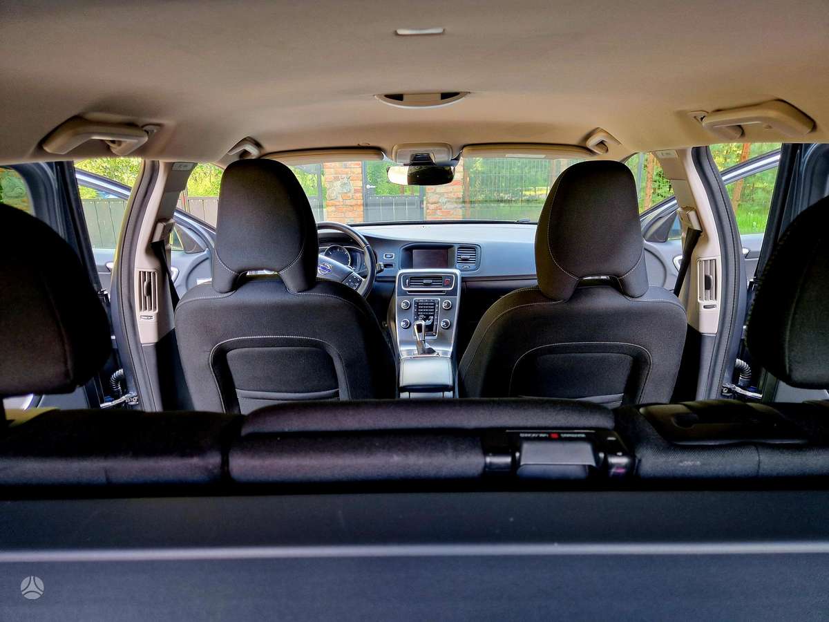 Volvo V60, 2.0 l., Универсал